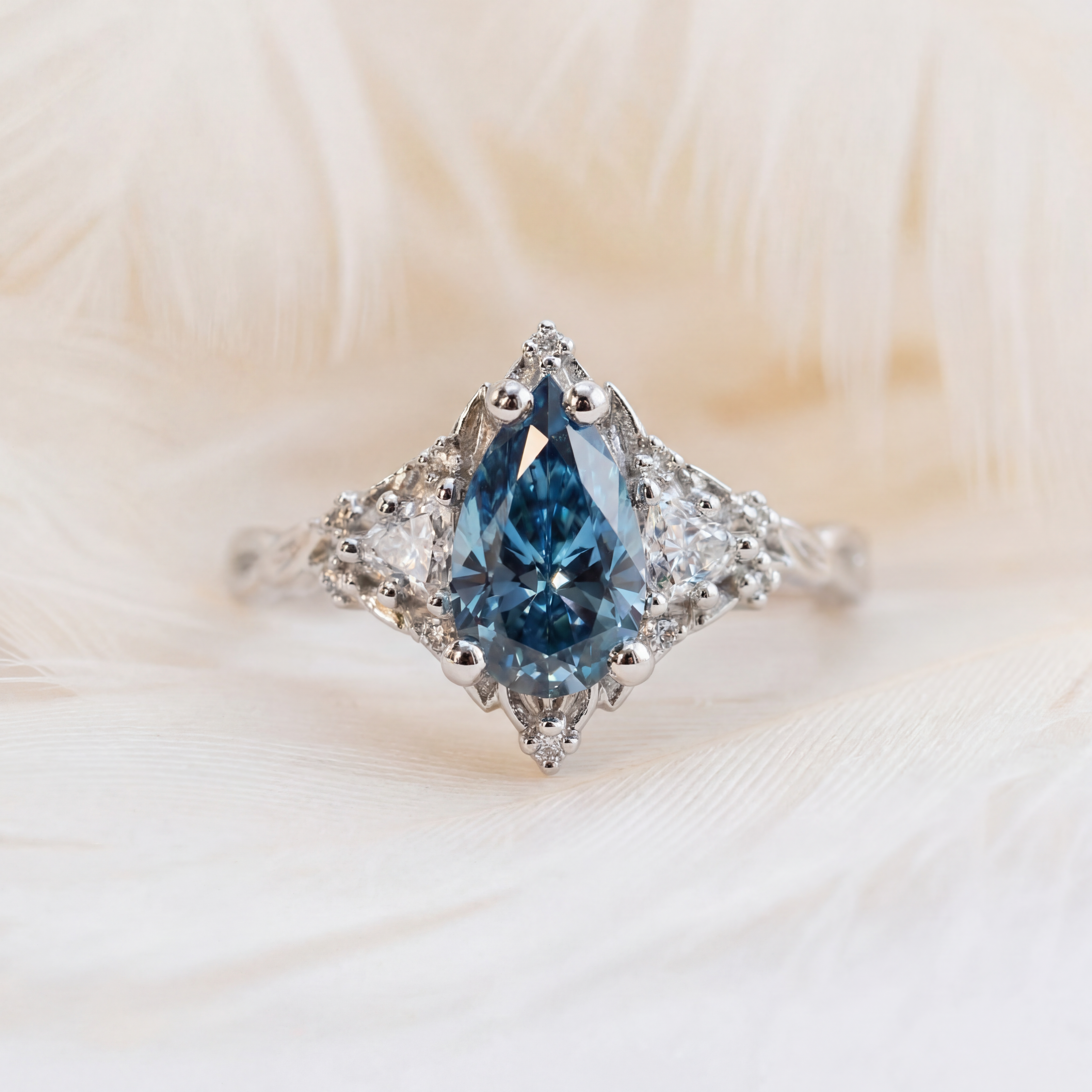 Moissanite Floral and Vine